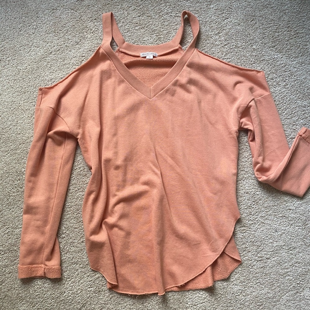 Open shoulder sweatshirt